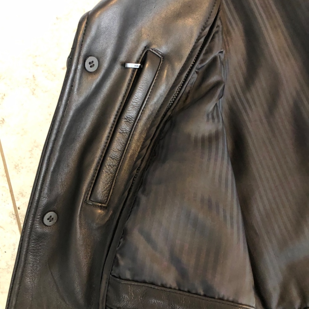 Leather Jacket - Picture 4 of 7